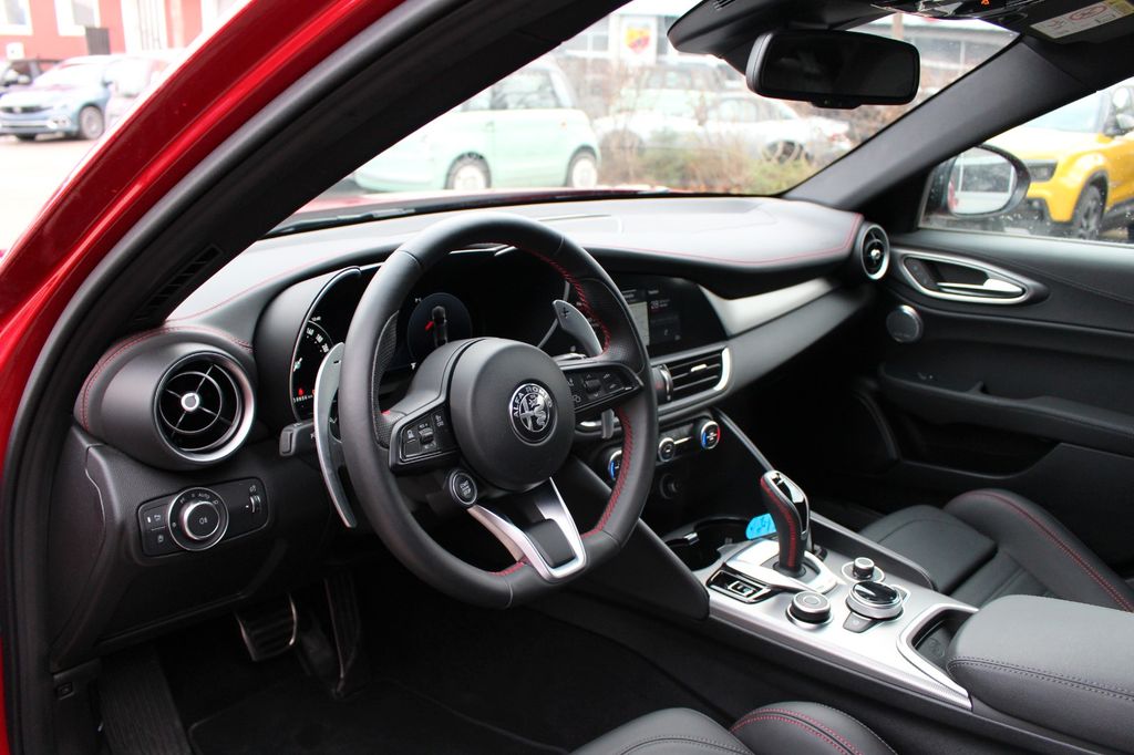 Alfa Romeo Giulia 2023
