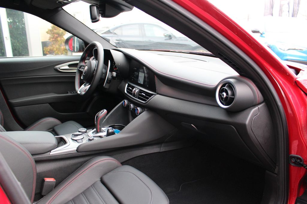 Alfa Romeo Giulia 2023