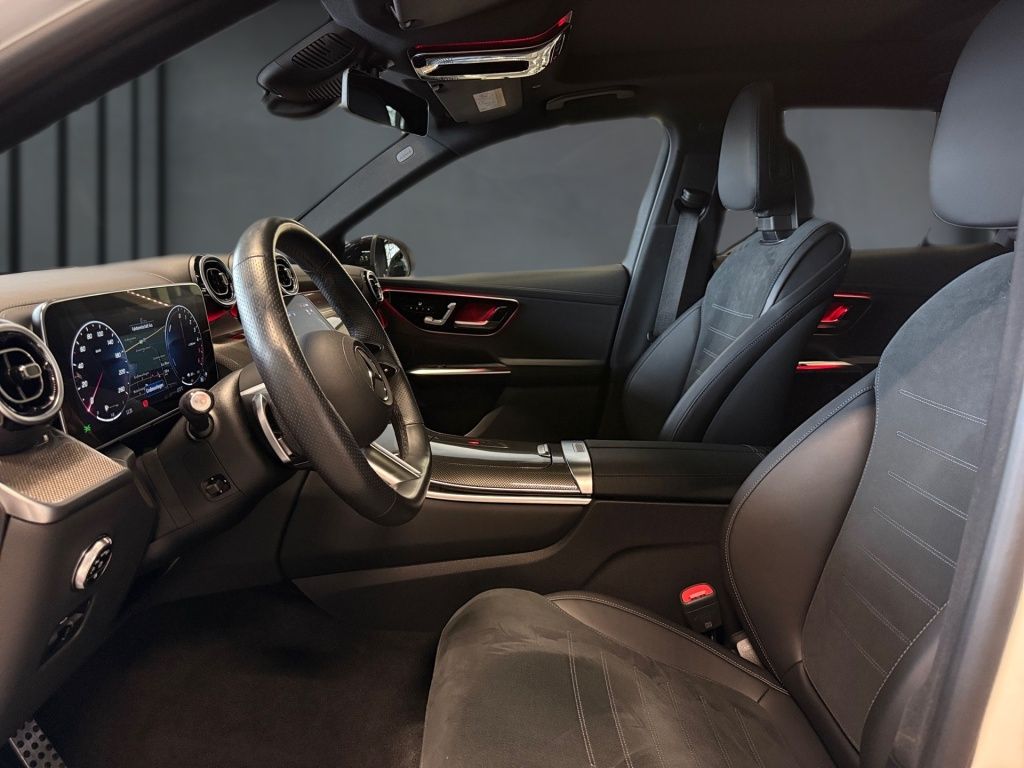 Mercedes-Benz GLC 300 2023