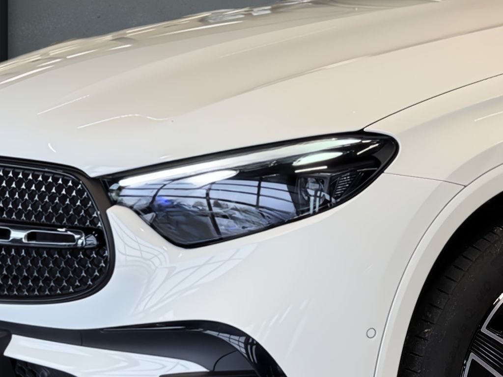 Mercedes-Benz GLC 300 2023
