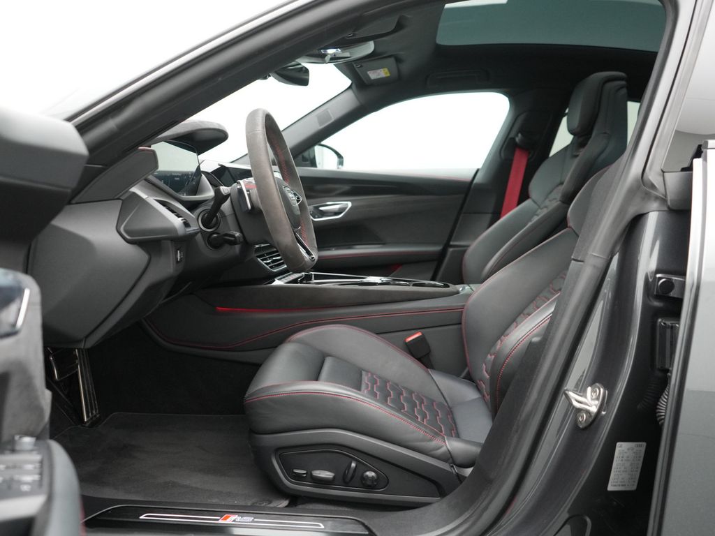 Audi RS e-tron GT 2022