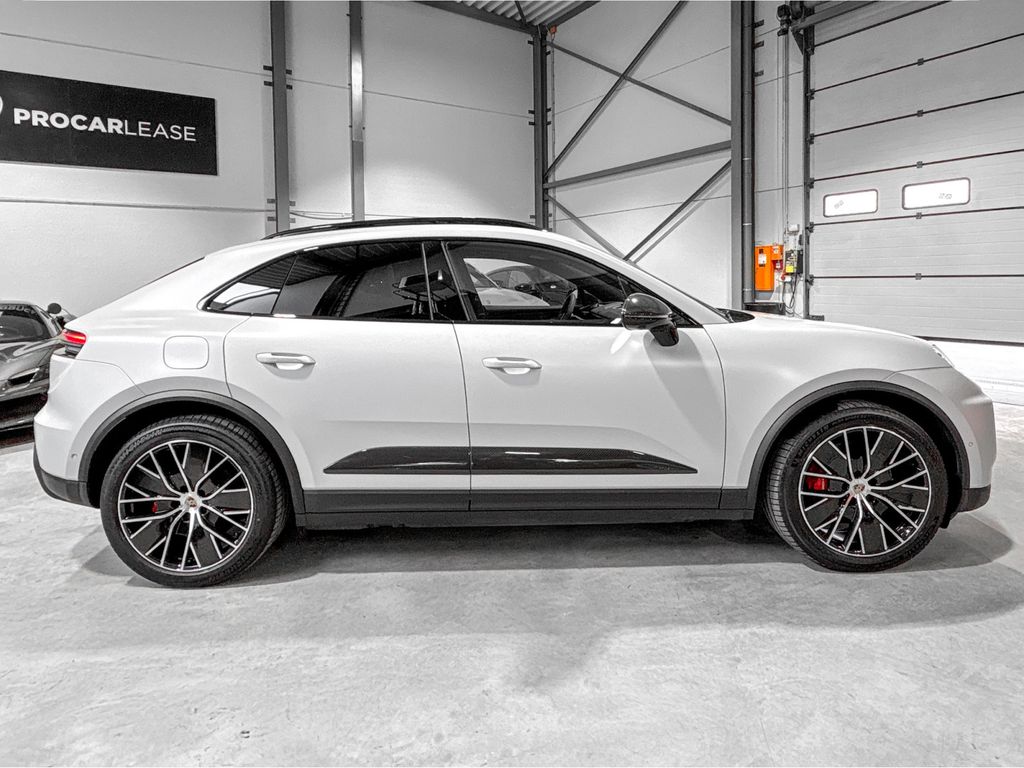 Porsche Macan 2025
