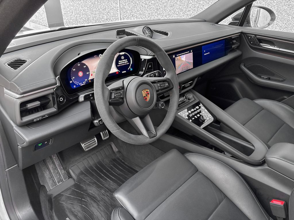 Porsche Macan 2025