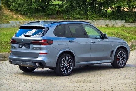 BMW X5 2024