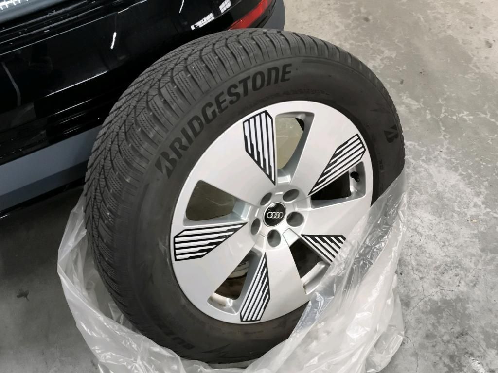 Audi e-tron 2022