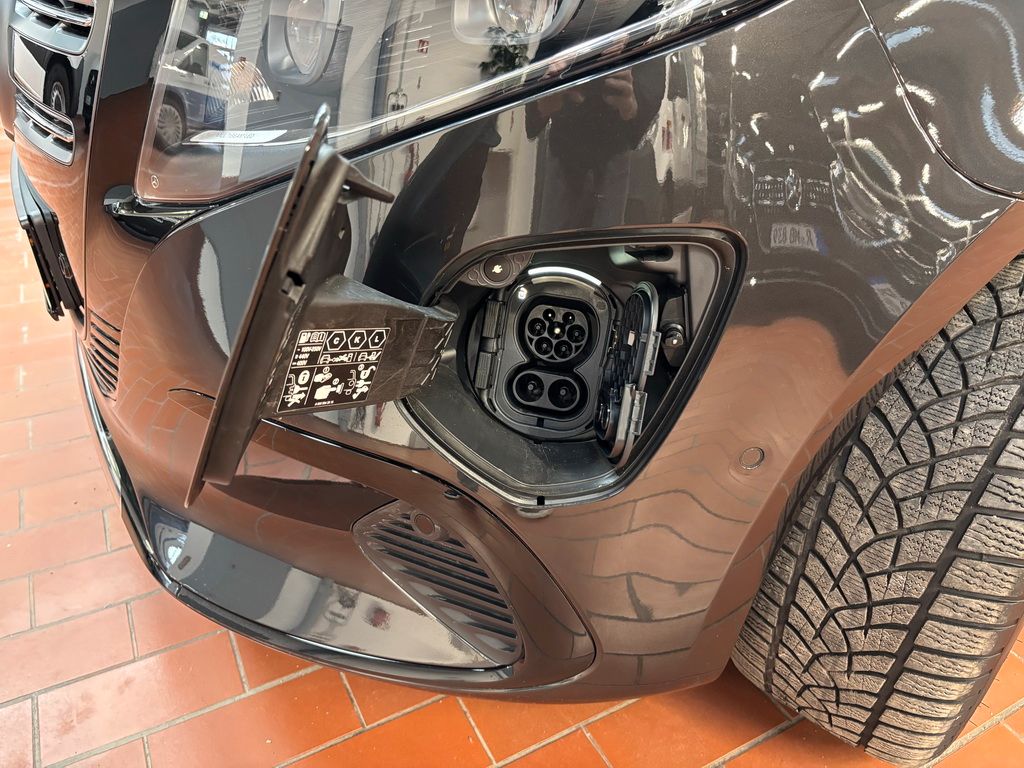 Mercedes-Benz EQV 2024