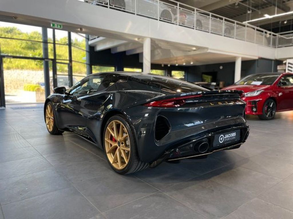 Lotus Emira