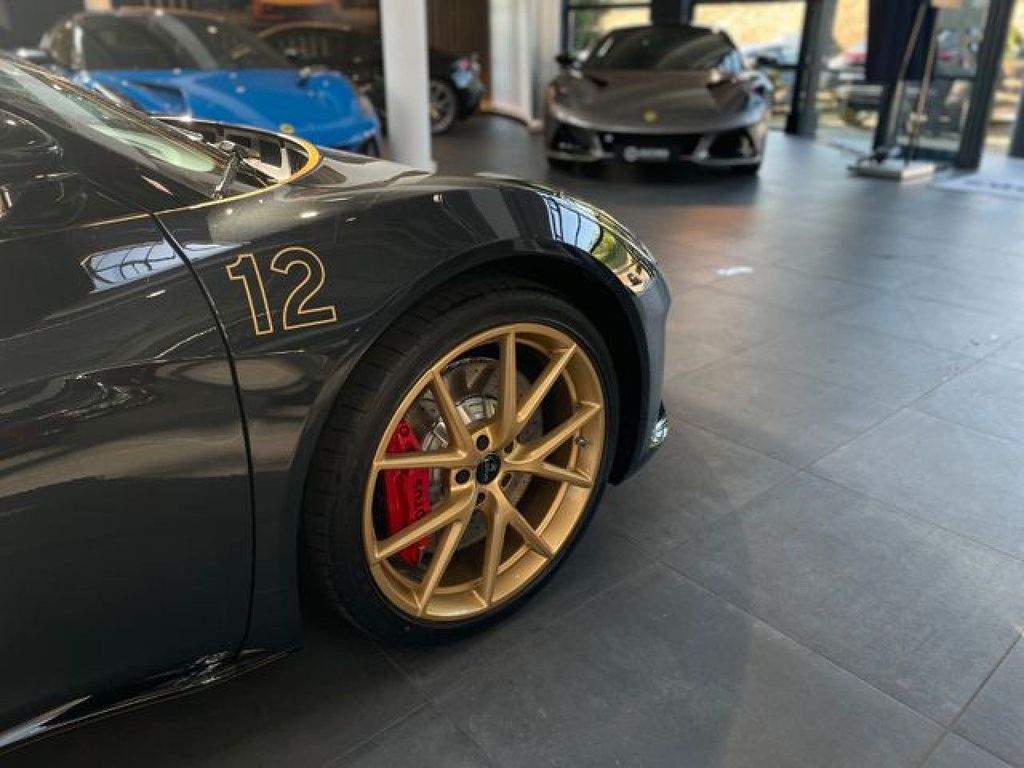 Lotus Emira