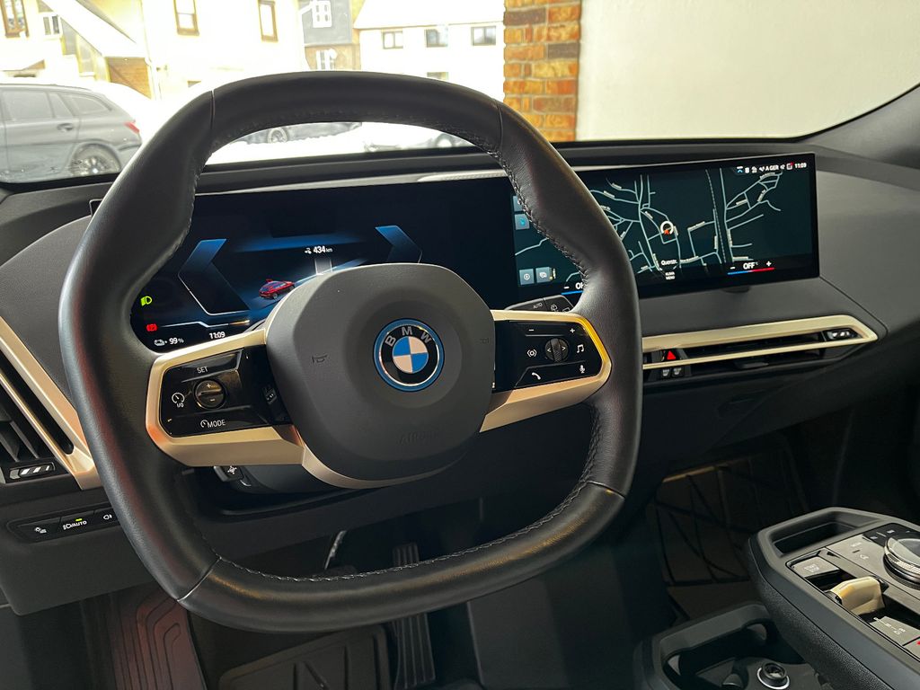BMW iX 2022