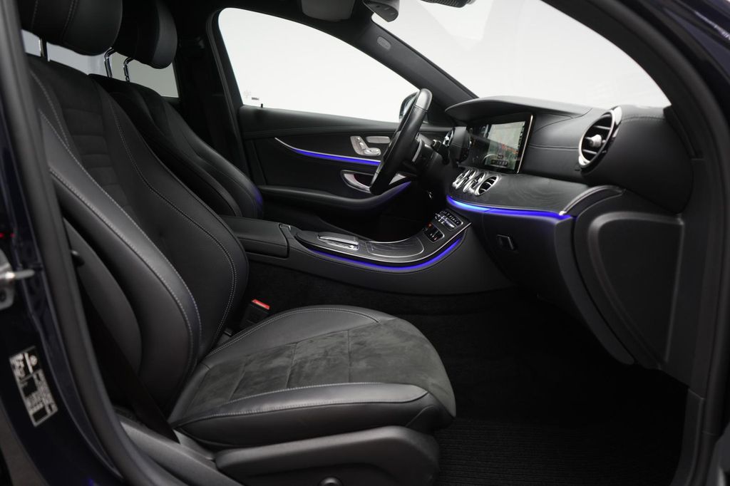 Mercedes-Benz E 300 2022