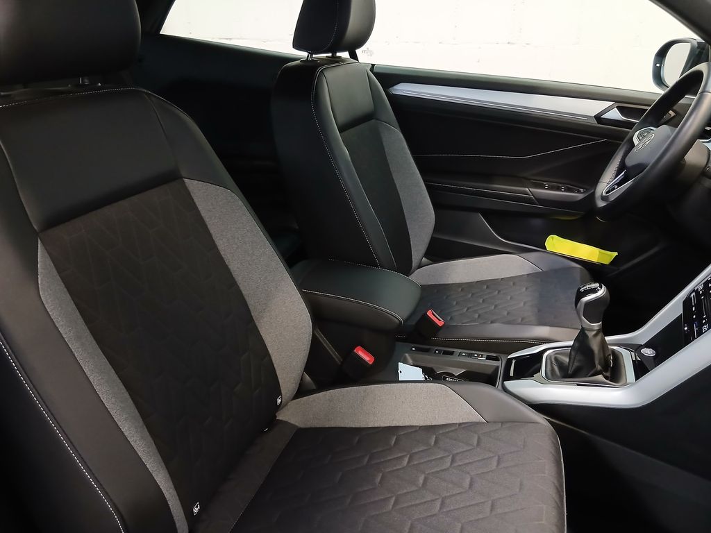 Volkswagen T-Roc 2025