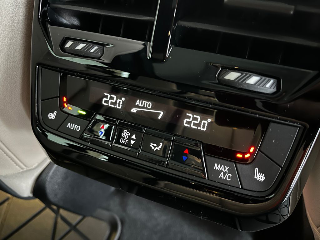 BMW iX 2022