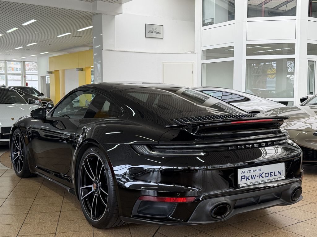 Porsche 992 2022