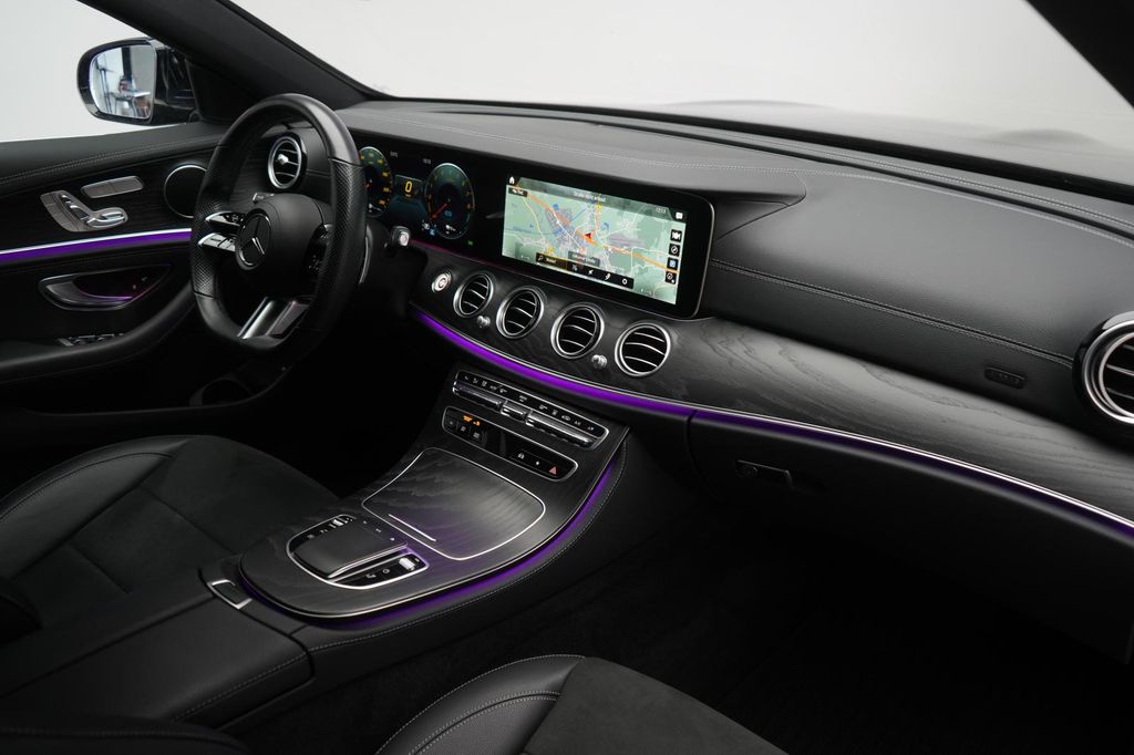 Mercedes-Benz E 300 2022