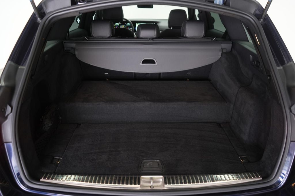 Mercedes-Benz E 300 2022