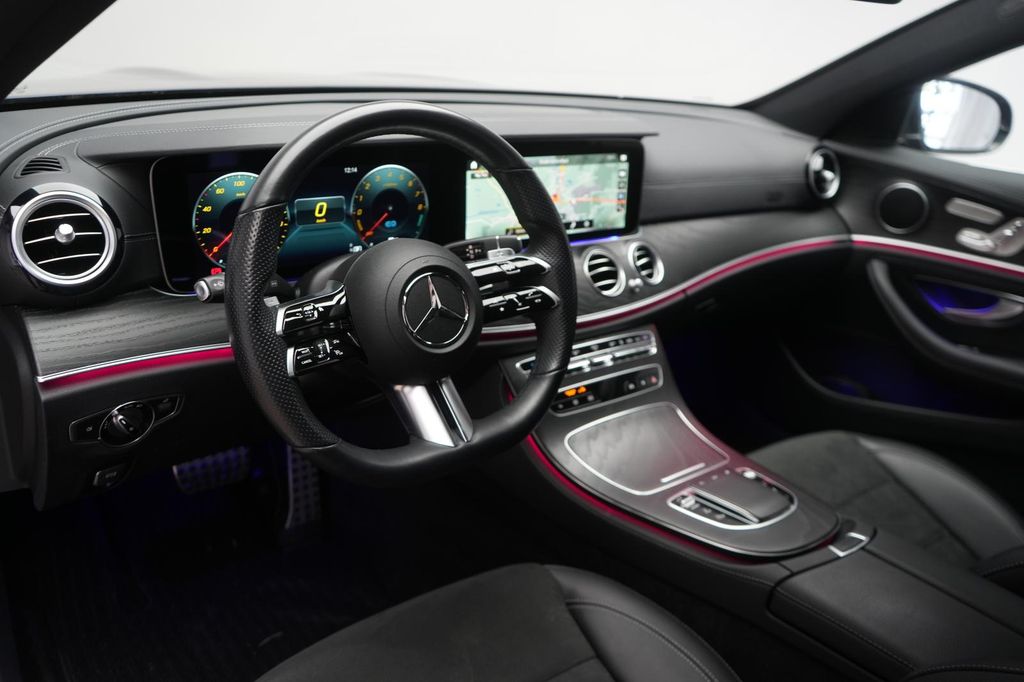 Mercedes-Benz E 300 2022