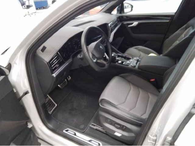 Volkswagen Touareg 2025