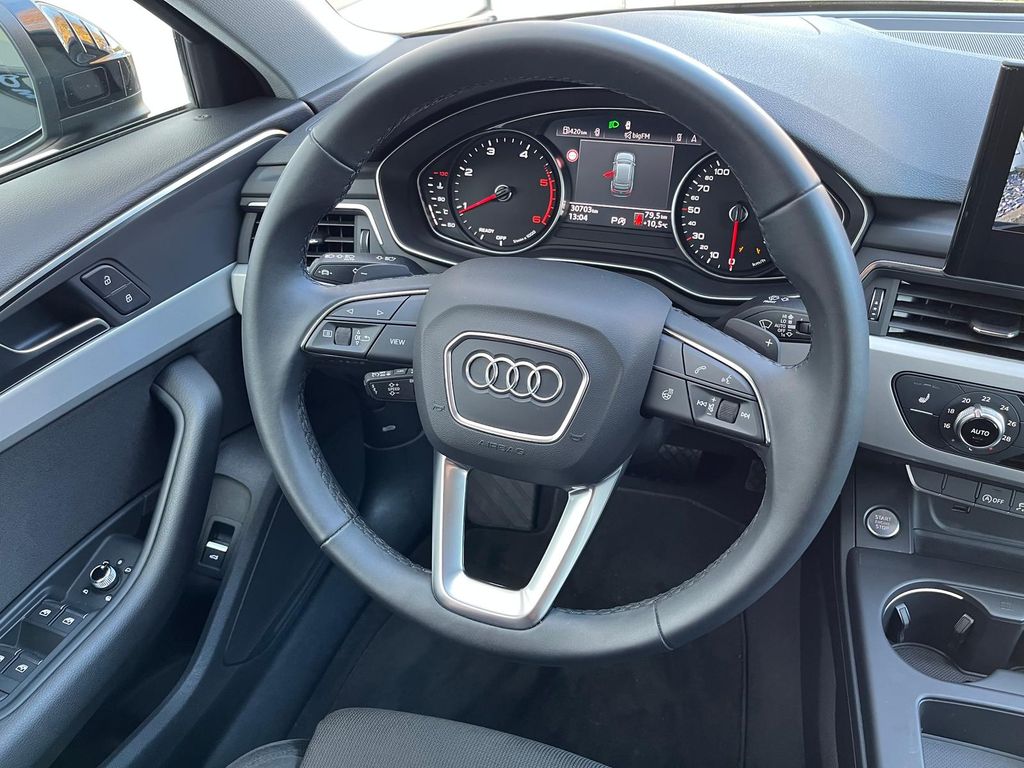 Audi A4 2024