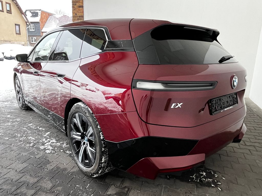 BMW iX 2022