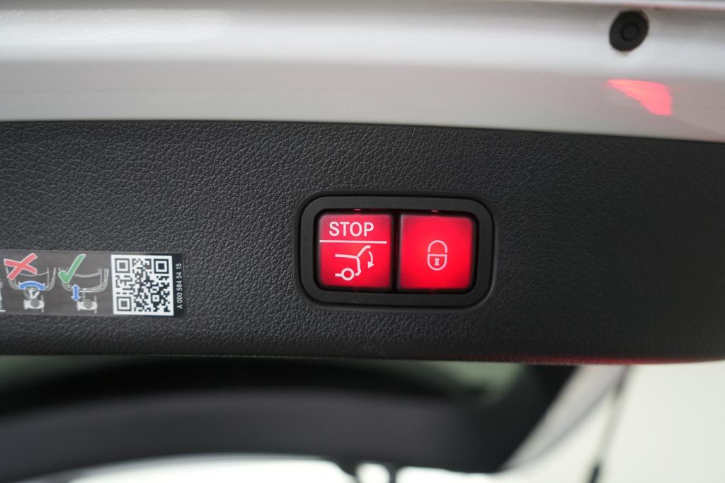 Mercedes-Benz GLC 300 2023