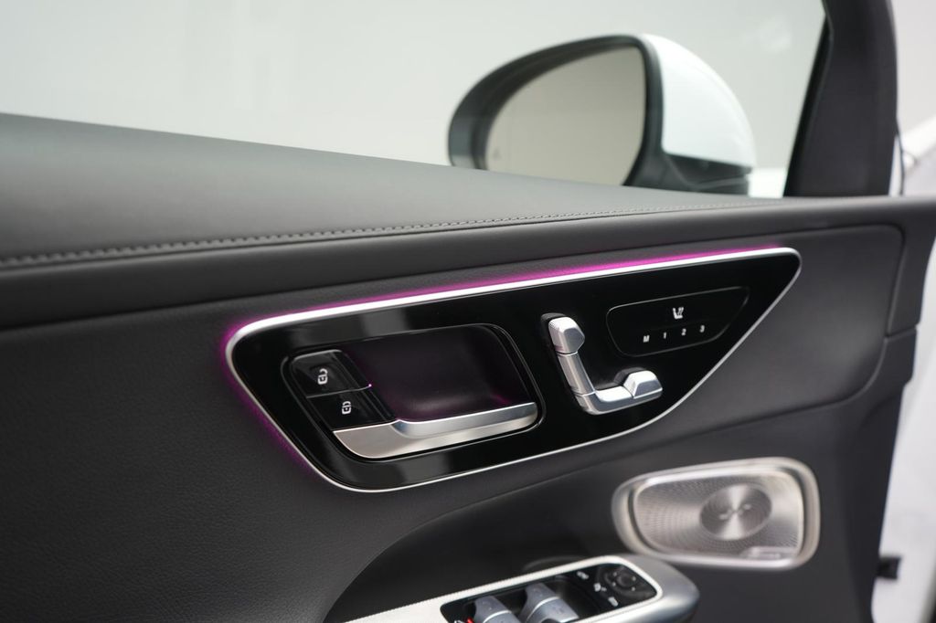 Mercedes-Benz GLC 300 2023