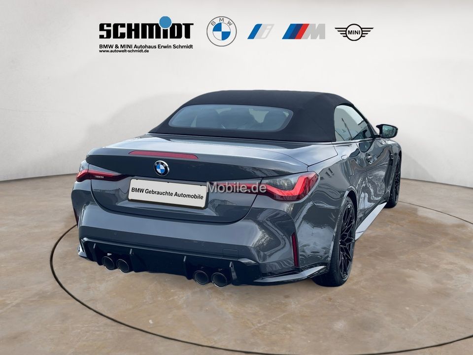 BMW M4 2022