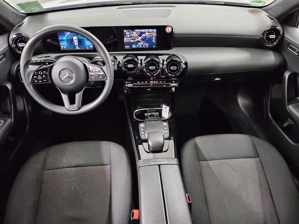 Mercedes-Benz A 180 2022
