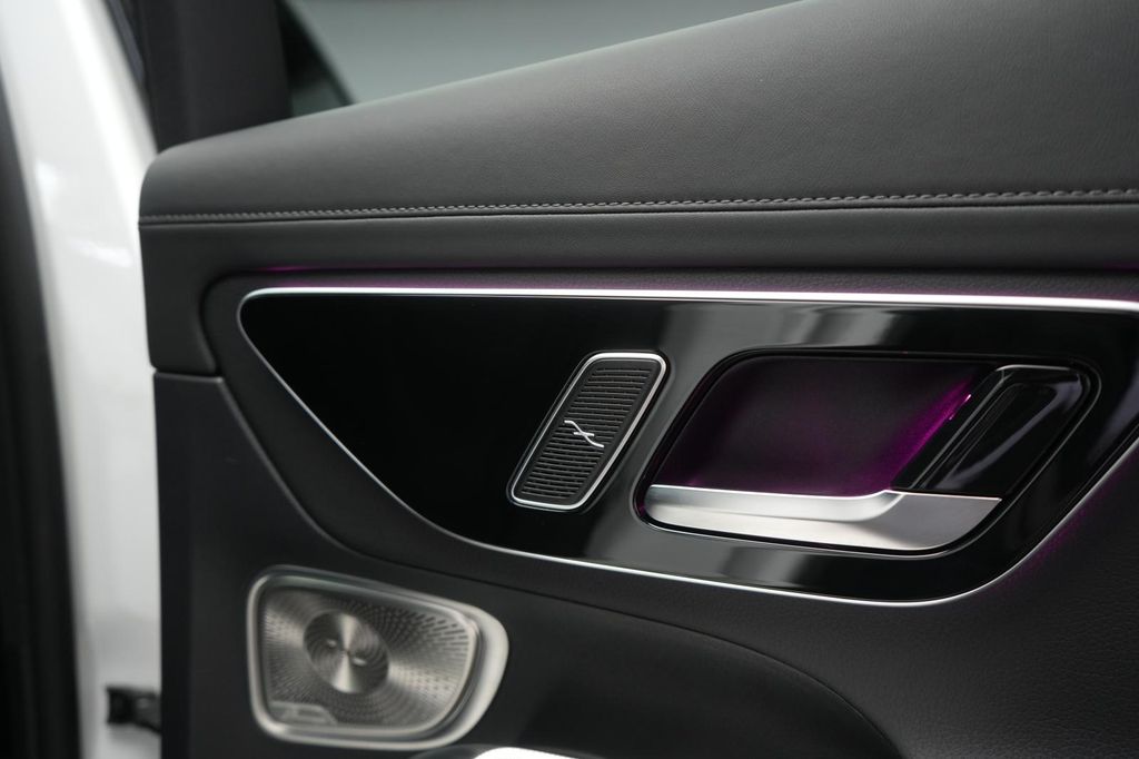 Mercedes-Benz GLC 300 2023