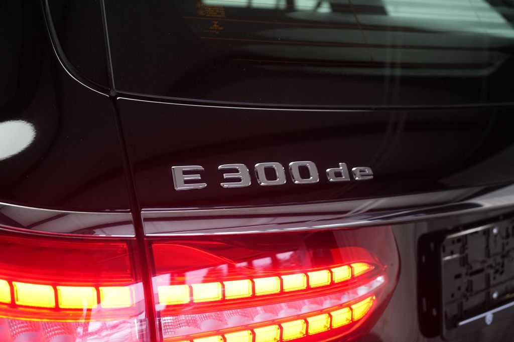 Mercedes-Benz E 300 2021