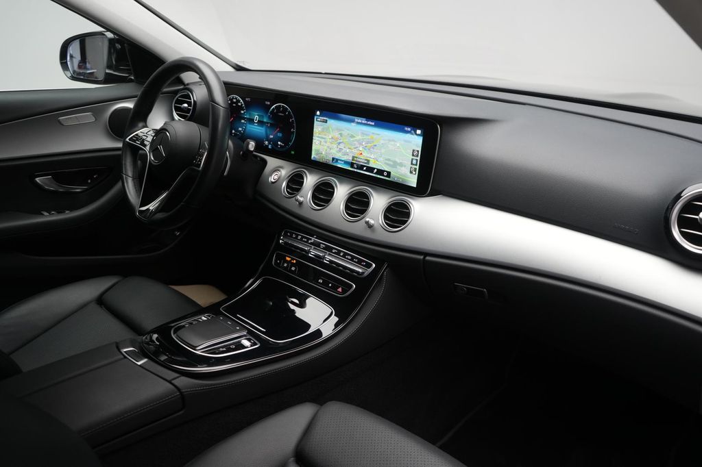 Mercedes-Benz E 300 2021