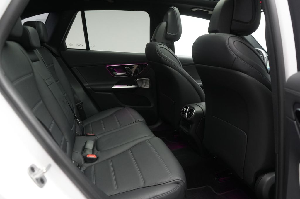 Mercedes-Benz GLC 300 2023