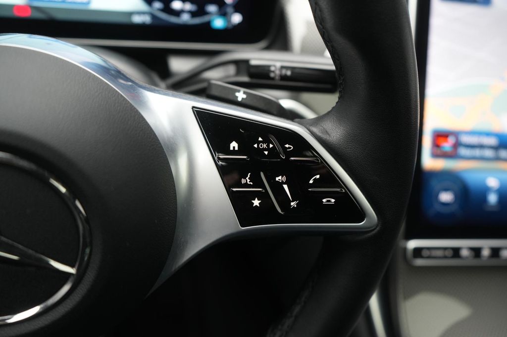 Mercedes-Benz GLC 300 2023