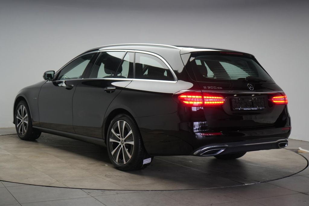 Mercedes-Benz E 300 2021