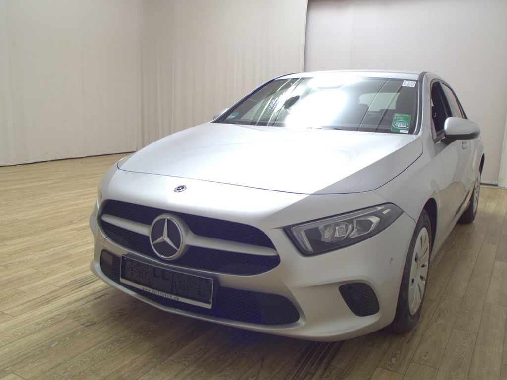 Mercedes-Benz A 180 2022