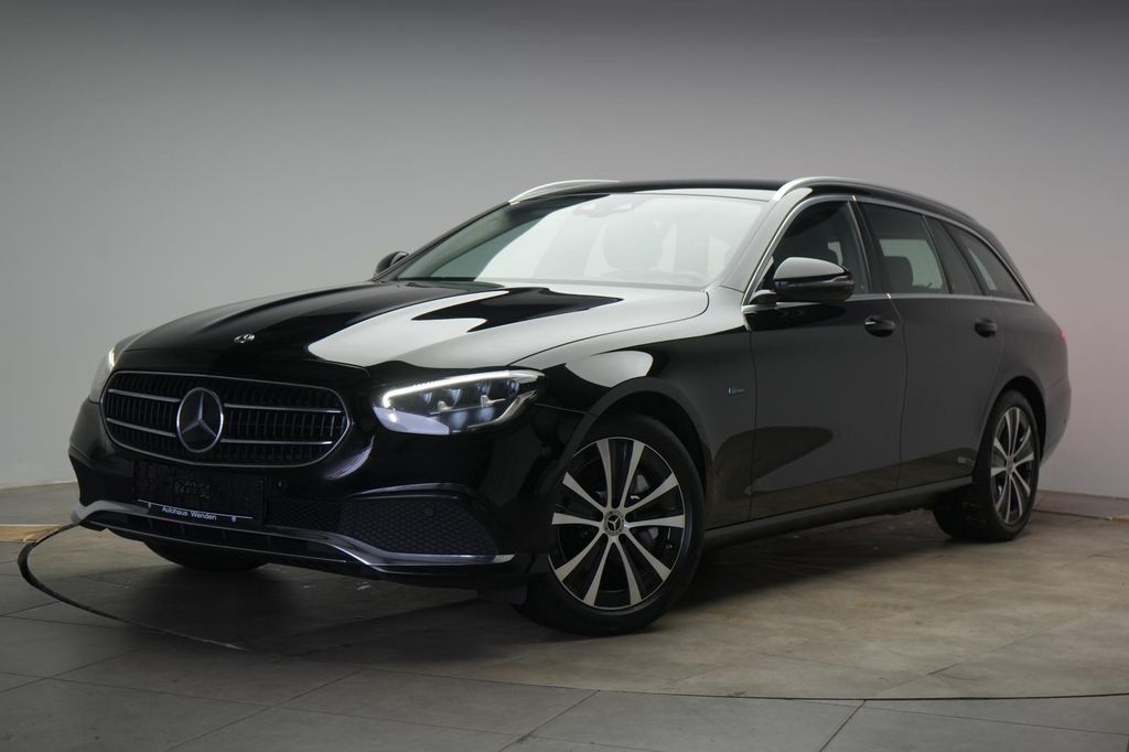 Mercedes-Benz E 300 2021