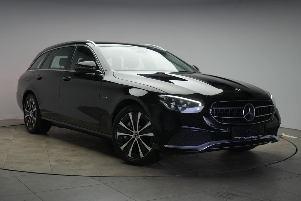 Mercedes-Benz E 300 2021