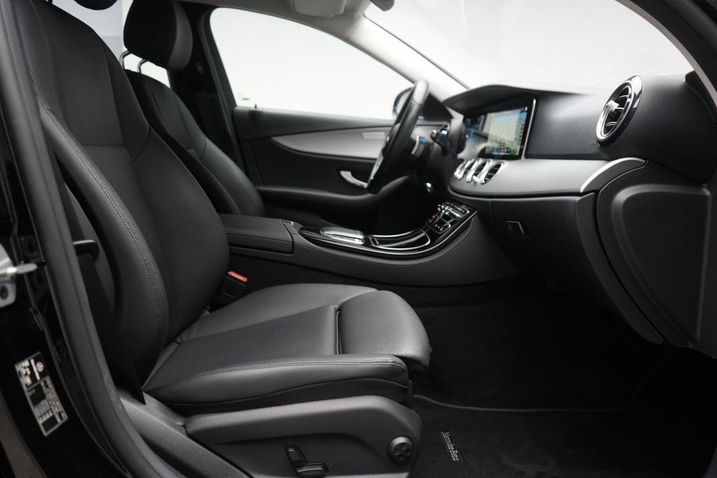 Mercedes-Benz E 300 2021