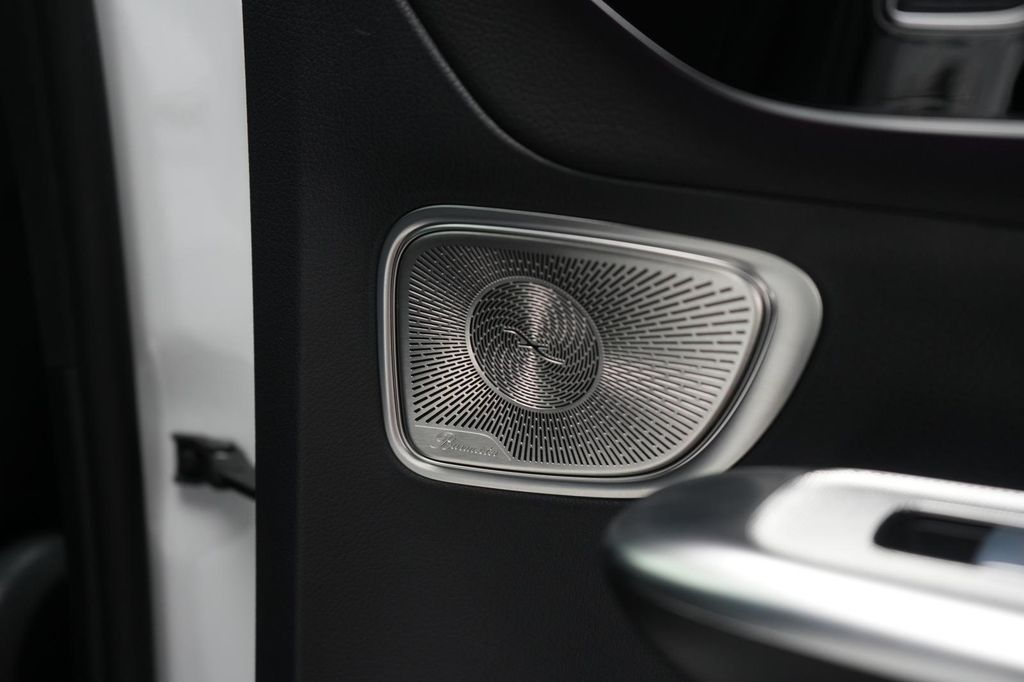 Mercedes-Benz GLC 300 2023