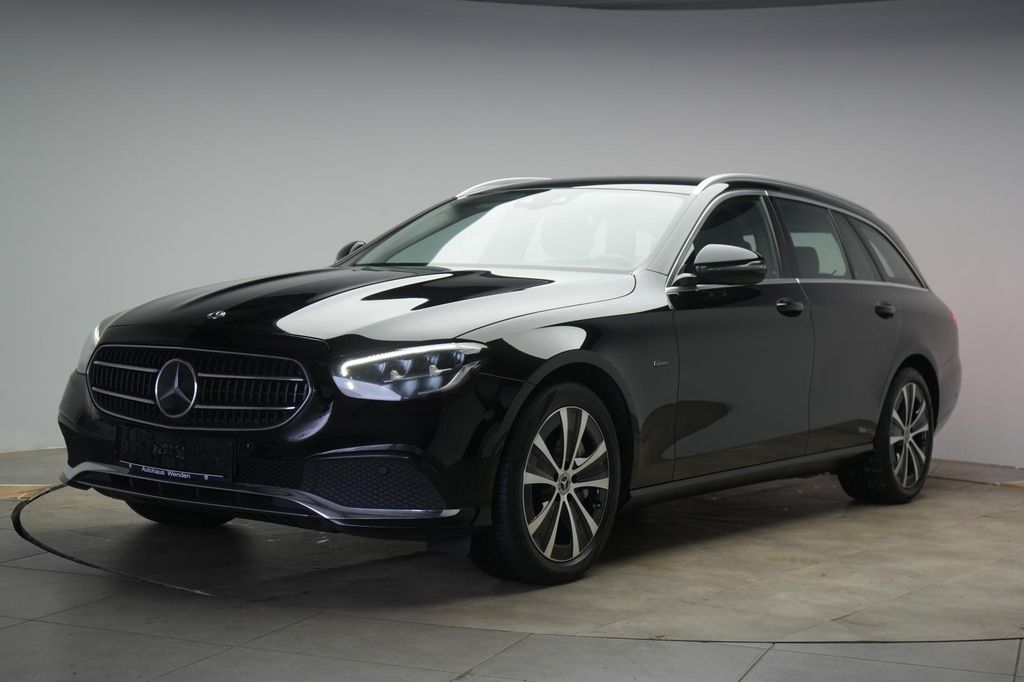 Mercedes-Benz E 300 2021