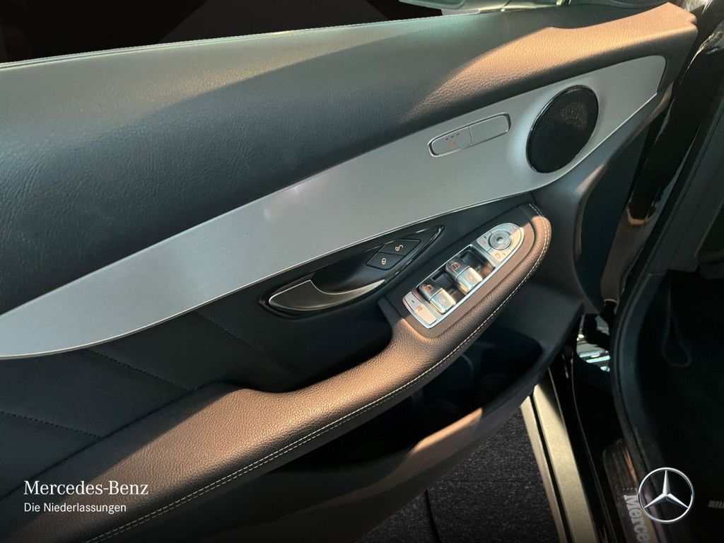 Mercedes-Benz GLC 300 2020