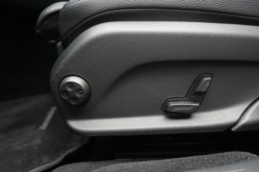 Mercedes-Benz E 300 2021