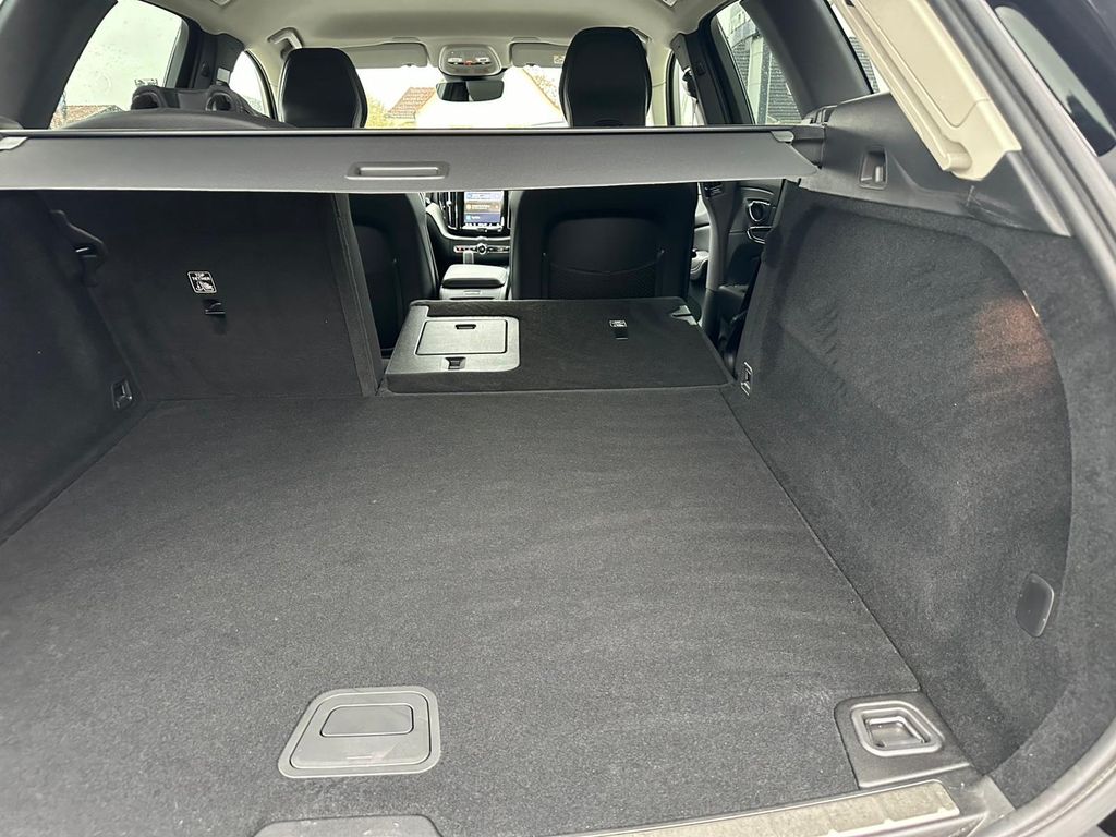 Volvo XC60 2022