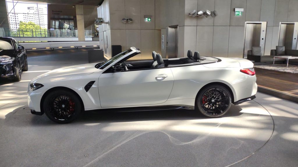 BMW M4 2022