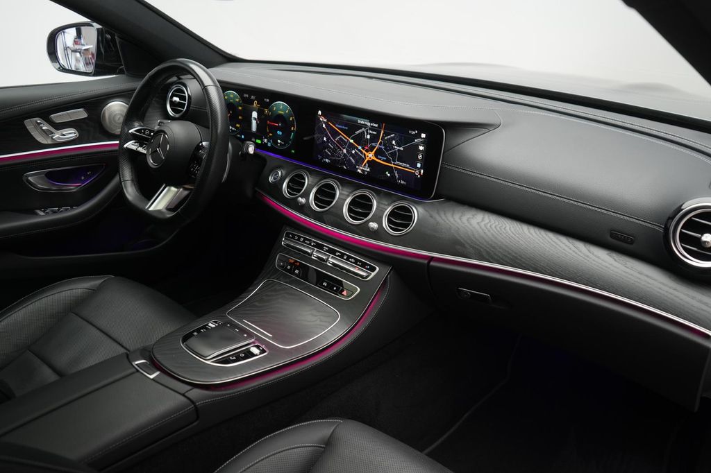 Mercedes-Benz E 300 2022