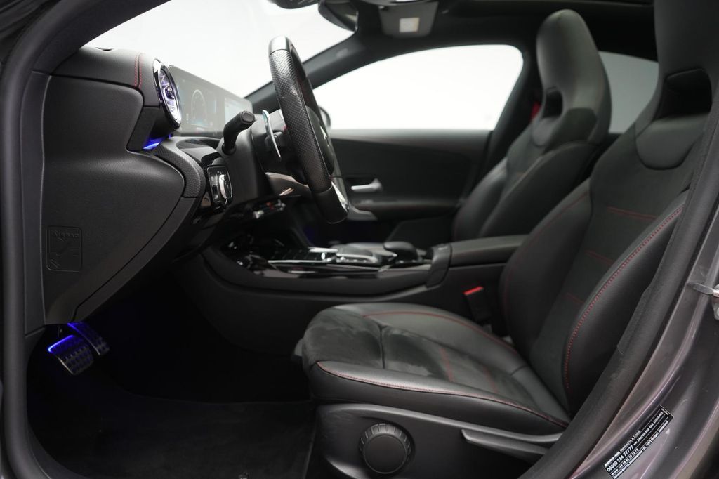 Mercedes-Benz CLA 45 AMG 2021