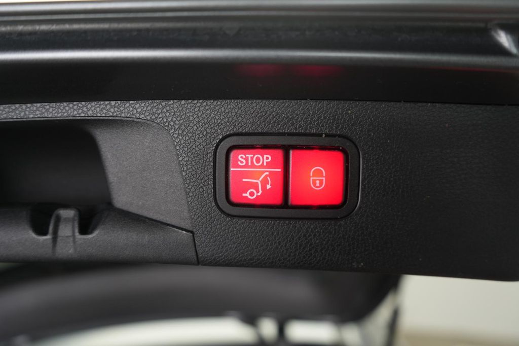 Mercedes-Benz E 300 2022