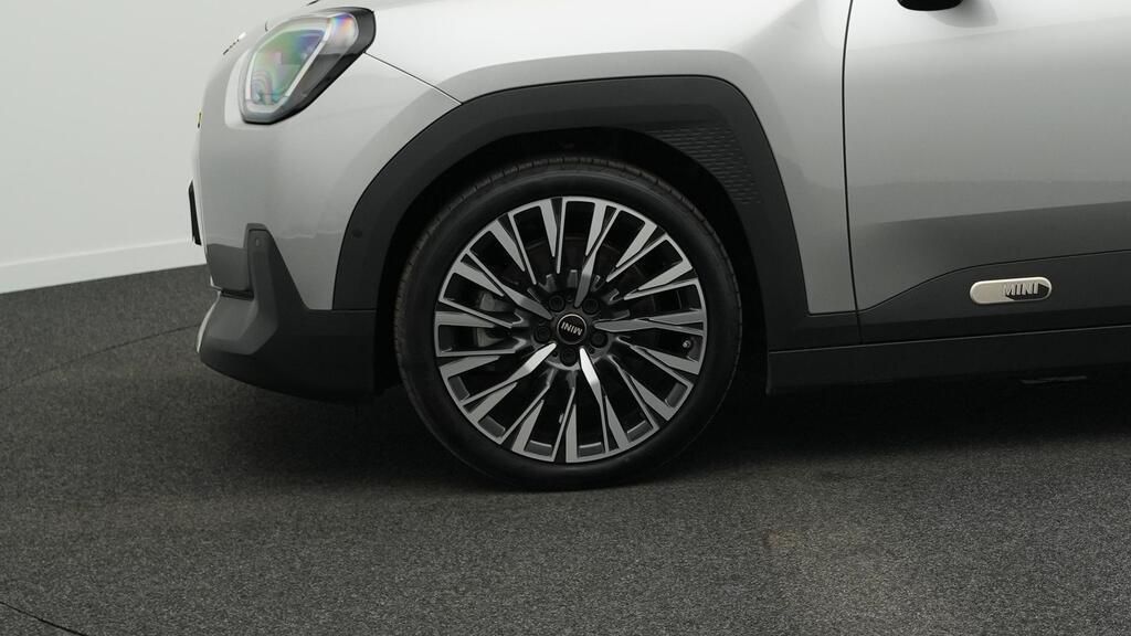 MINI Aceman 2024