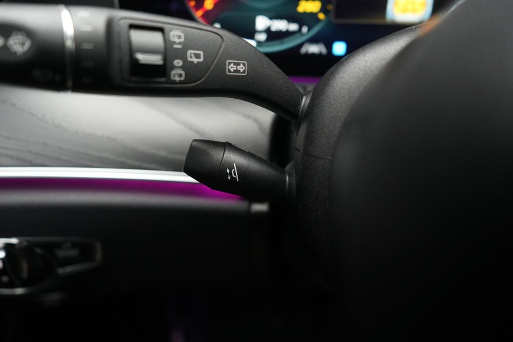 Mercedes-Benz E 300 2022