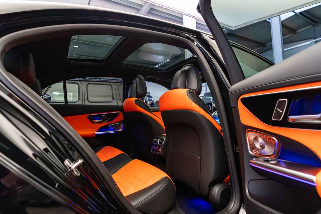 Mercedes-Benz C 300 2026