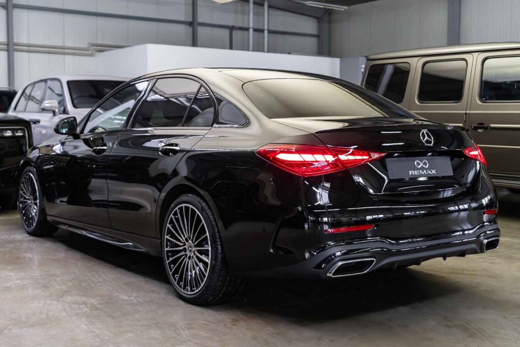 Mercedes-Benz C 300 2026